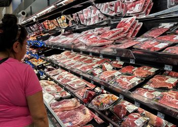 Beef prices hit record highs as nationwide cattle inventory drops to lowest level in 70 years